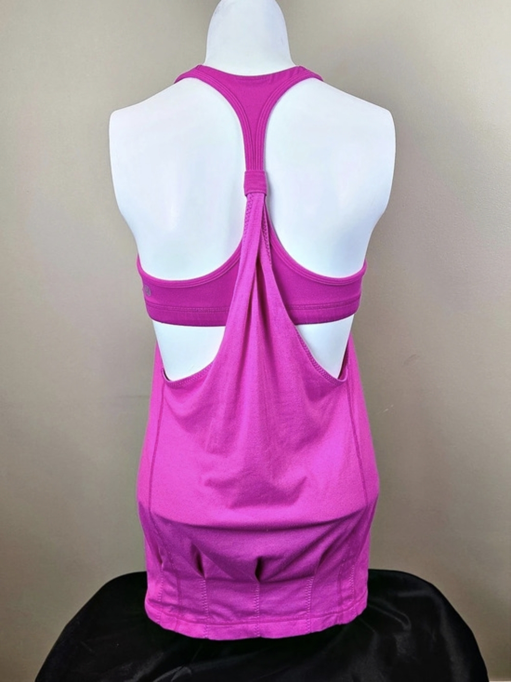 Lululemon Practice Freely Tank Top Size 8 Paris Pink Yoga